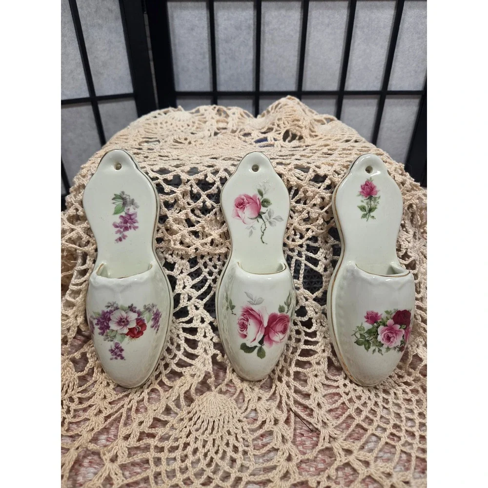 Vintage Floral Ceramic Shoe Wall Pockets Set of 3 Porcelain Slipper Vases Pink